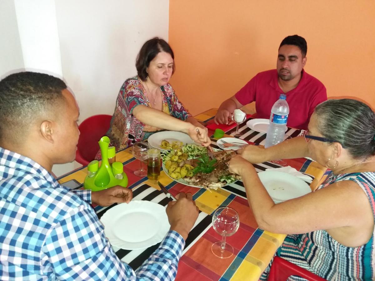 Residencial Brigada Otel Santo António Dış mekan fotoğraf
